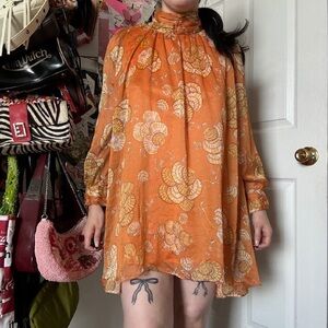 ORANGE SHELL TURTLENECK DRESS SMALL